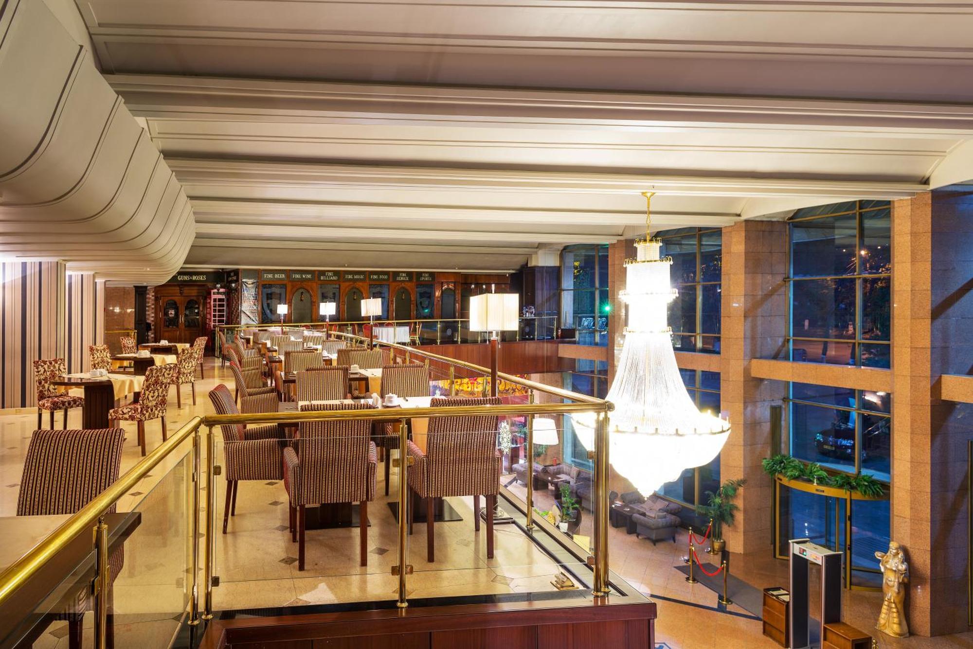 Kazakhstan Express Hotel อัลมาตี ภายนอก รูปภาพ